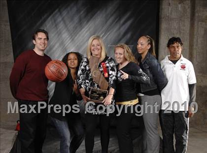 Thumbnail 1 in St. Mary's vs. Harvard-Westlake (CIF State D4 Award Photos) photogallery.