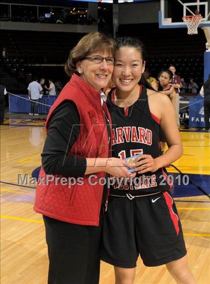 Thumbnail 2 in St. Mary's vs. Harvard-Westlake (CIF State D4 Award Photos) photogallery.