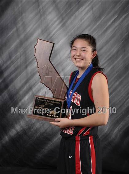 Thumbnail 1 in St. Mary's vs. Harvard-Westlake (CIF State D4 Award Photos) photogallery.