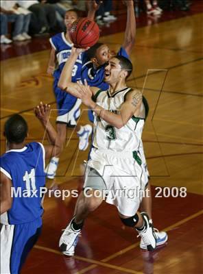 Thumbnail 1 in Franklin vs. Jordan (MaxPreps Holiday Classic) photogallery.