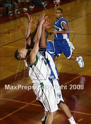 Thumbnail 3 in Franklin vs. Jordan (MaxPreps Holiday Classic) photogallery.
