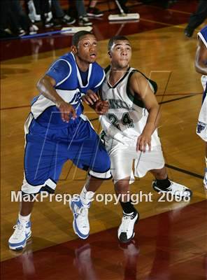 Thumbnail 2 in Franklin vs. Jordan (MaxPreps Holiday Classic) photogallery.
