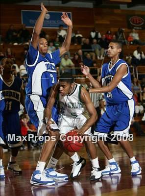 Thumbnail 2 in Franklin vs. Jordan (MaxPreps Holiday Classic) photogallery.