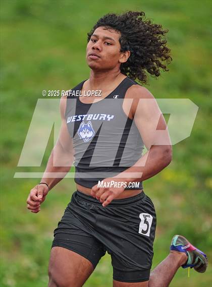 Thumbnail 1 in Dave Bethany Relays (400M) photogallery.