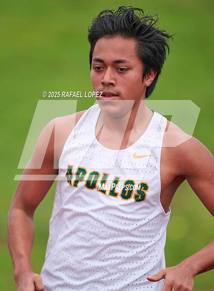 Thumbnail 1 in Dave Bethany Relays (400M) photogallery.