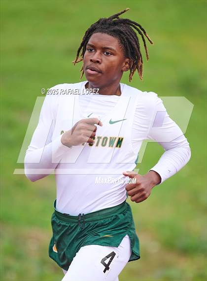 Thumbnail 2 in Dave Bethany Relays (400M) photogallery.