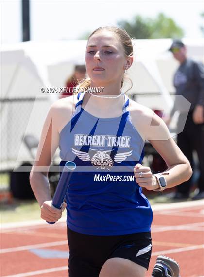 Thumbnail 3 in Weatherford Eagle Invitational (Relays) photogallery.