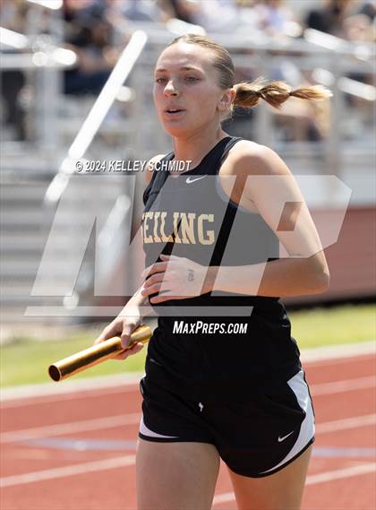 Thumbnail 2 in Weatherford Eagle Invitational (Relays) photogallery.
