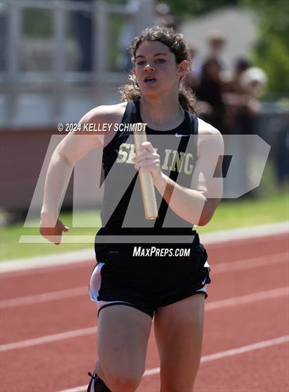 Thumbnail 2 in Weatherford Eagle Invitational (Relays) photogallery.
