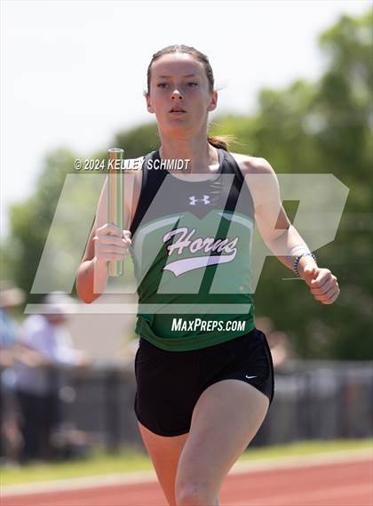 Thumbnail 1 in Weatherford Eagle Invitational (Relays) photogallery.