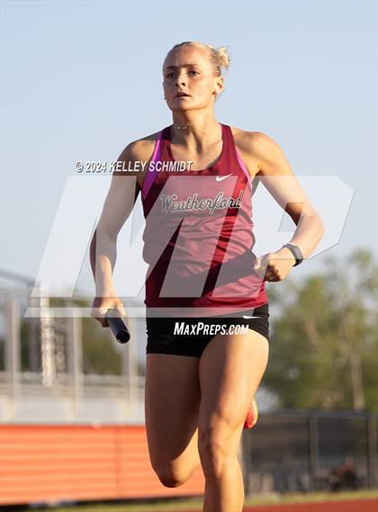 Thumbnail 3 in Weatherford Eagle Invitational (Relays) photogallery.