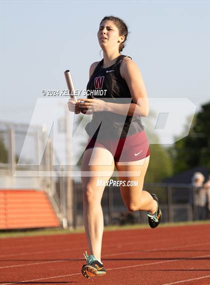 Thumbnail 1 in Weatherford Eagle Invitational (Relays) photogallery.