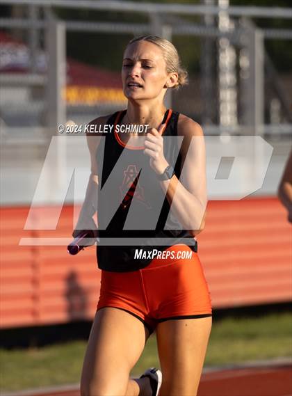 Thumbnail 2 in Weatherford Eagle Invitational (Relays) photogallery.