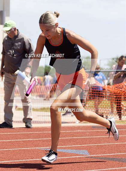 Thumbnail 1 in Weatherford Eagle Invitational (Relays) photogallery.