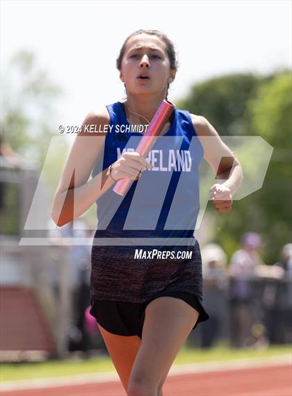 Thumbnail 1 in Weatherford Eagle Invitational (Relays) photogallery.