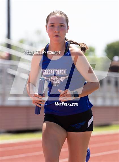 Thumbnail 2 in Weatherford Eagle Invitational (Relays) photogallery.