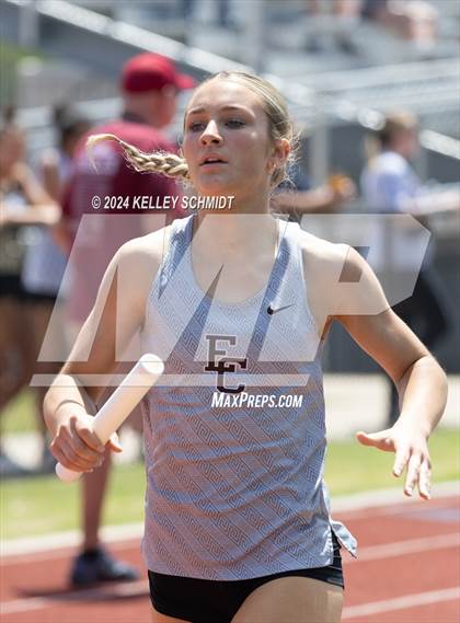 Thumbnail 3 in Weatherford Eagle Invitational (Relays) photogallery.