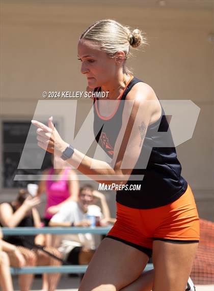 Thumbnail 1 in Weatherford Eagle Invitational (Relays) photogallery.