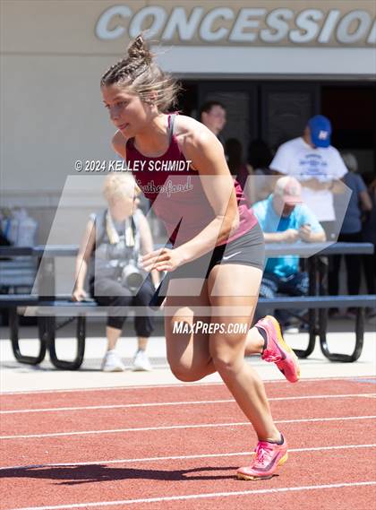 Thumbnail 3 in Weatherford Eagle Invitational (Relays) photogallery.