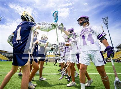 Thumbnail 3 in St. John's Jesuit @ St. Francis DeSales (OHSAA Division II Final) photogallery.