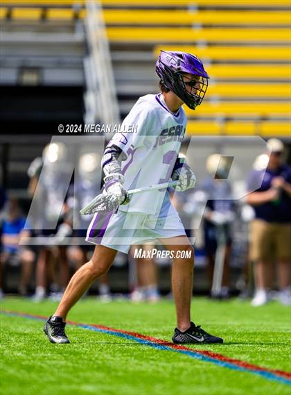 Thumbnail 3 in St. John's Jesuit @ St. Francis DeSales (OHSAA Division II Final) photogallery.
