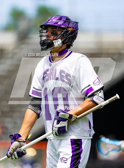 Thumbnail 1 in St. John's Jesuit @ St. Francis DeSales (OHSAA Division II Final) photogallery.