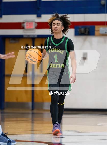 Thumbnail 2 in E.E. Smith vs. Harrells Christian Academy (MLK Dream Jam 2024) photogallery.