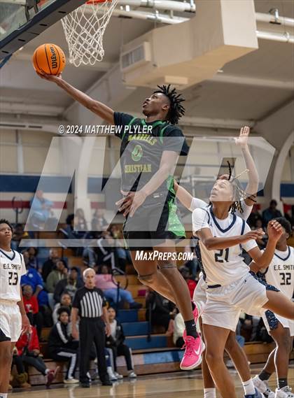 Thumbnail 3 in E.E. Smith vs. Harrells Christian Academy (MLK Dream Jam 2024) photogallery.