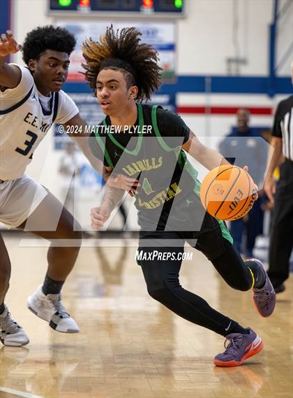 Thumbnail 1 in E.E. Smith vs. Harrells Christian Academy (MLK Dream Jam 2024) photogallery.
