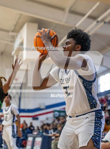 Thumbnail 3 in E.E. Smith vs. Harrells Christian Academy (MLK Dream Jam 2024) photogallery.