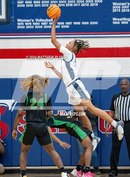Thumbnail 1 in E.E. Smith vs. Harrells Christian Academy (MLK Dream Jam 2024) photogallery.