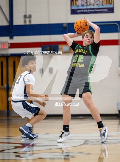 Thumbnail 1 in E.E. Smith vs. Harrells Christian Academy (MLK Dream Jam 2024) photogallery.