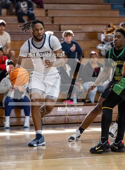 Thumbnail 1 in E.E. Smith vs. Harrells Christian Academy (MLK Dream Jam 2024) photogallery.