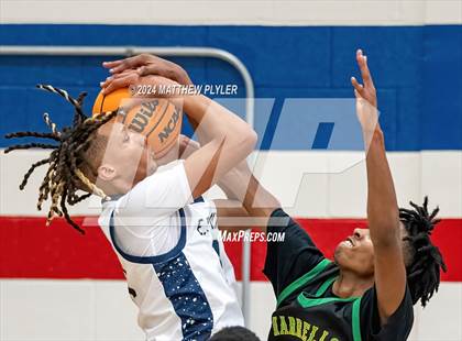 Thumbnail 3 in E.E. Smith vs. Harrells Christian Academy (MLK Dream Jam 2024) photogallery.