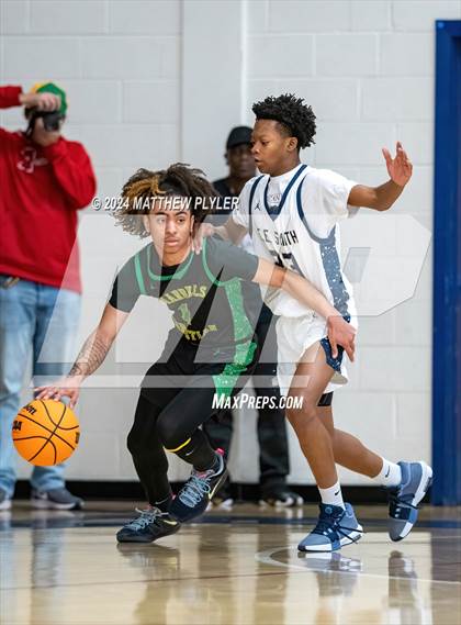 Thumbnail 3 in E.E. Smith vs. Harrells Christian Academy (MLK Dream Jam 2024) photogallery.