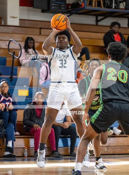Thumbnail 3 in E.E. Smith vs. Harrells Christian Academy (MLK Dream Jam 2024) photogallery.
