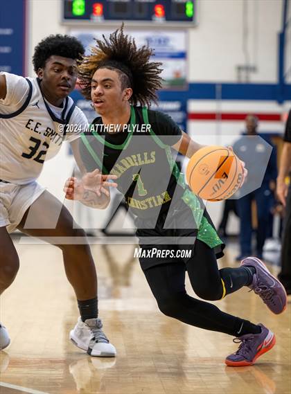 Thumbnail 2 in E.E. Smith vs. Harrells Christian Academy (MLK Dream Jam 2024) photogallery.