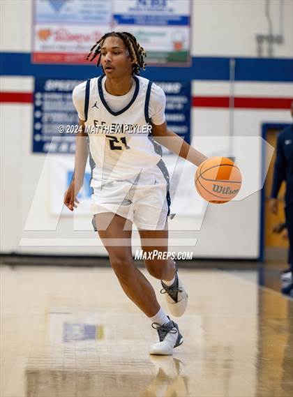 Thumbnail 2 in E.E. Smith vs. Harrells Christian Academy (MLK Dream Jam 2024) photogallery.