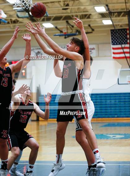 Thumbnail 3 in Bear River vs. Juan Diego (Eagle Holiday Shootout) photogallery.