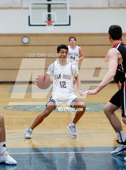 Thumbnail 1 in Bear River vs. Juan Diego (Eagle Holiday Shootout) photogallery.