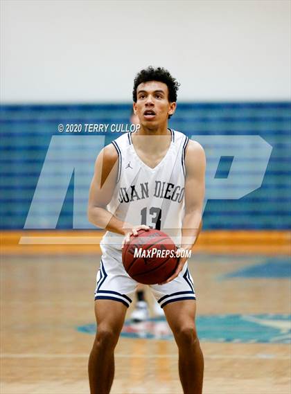 Thumbnail 2 in Bear River vs. Juan Diego (Eagle Holiday Shootout) photogallery.