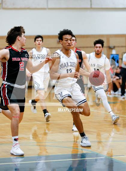 Thumbnail 1 in Bear River vs. Juan Diego (Eagle Holiday Shootout) photogallery.