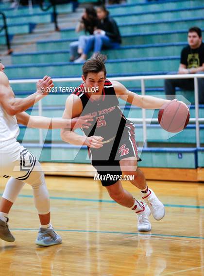Thumbnail 3 in Bear River vs. Juan Diego (Eagle Holiday Shootout) photogallery.