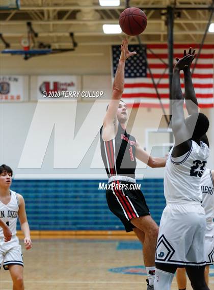 Thumbnail 1 in Bear River vs. Juan Diego (Eagle Holiday Shootout) photogallery.