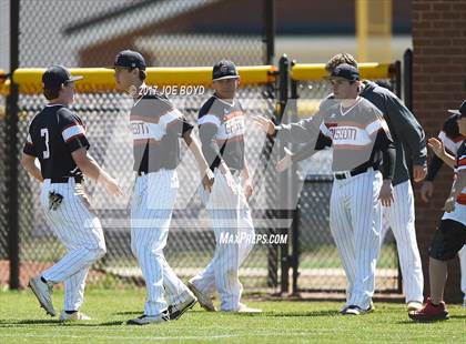 Thumbnail 3 in Grissom photogallery.