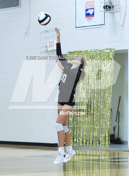 Thumbnail 1 in Richlands @ Croatan photogallery.