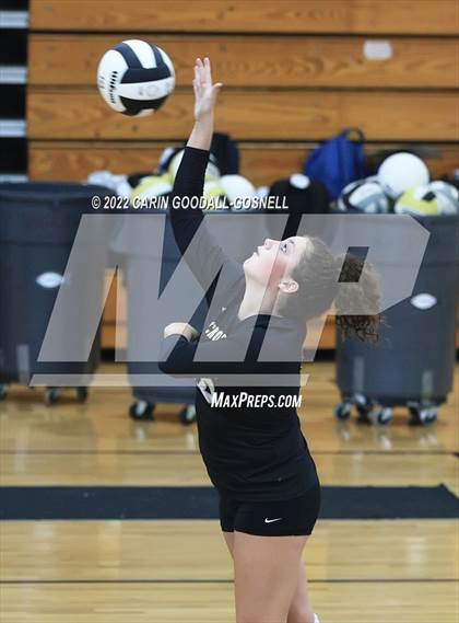 Thumbnail 1 in Richlands @ Croatan photogallery.