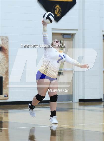 Thumbnail 2 in Richlands @ Croatan photogallery.