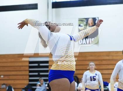 Thumbnail 1 in Richlands @ Croatan photogallery.