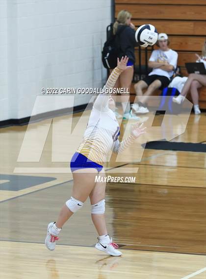 Thumbnail 1 in Richlands @ Croatan photogallery.